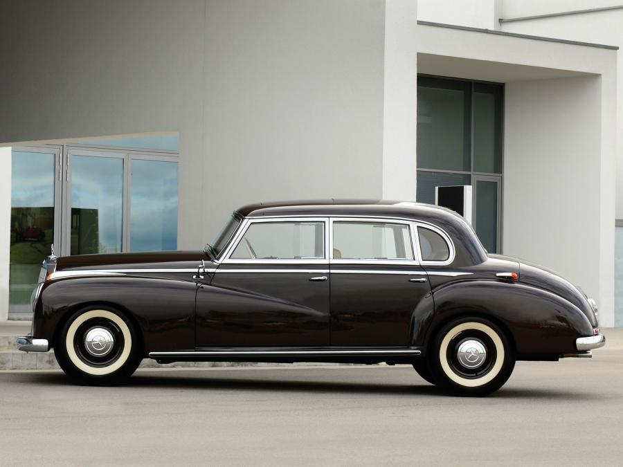  Mercedes-Benz 300 Limousine 1951 года  (фото 13 из 23)